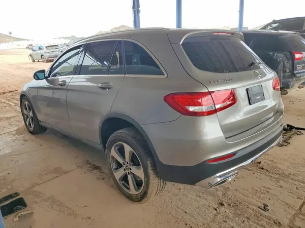WDC0G4JBXKV174404 2019 MERCEDES-BENZ GLC - Image 2