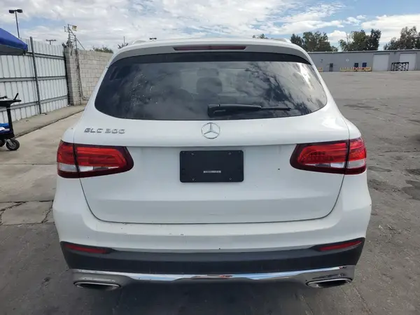 2019 MERCEDES-BENZ GLC auction photo 6