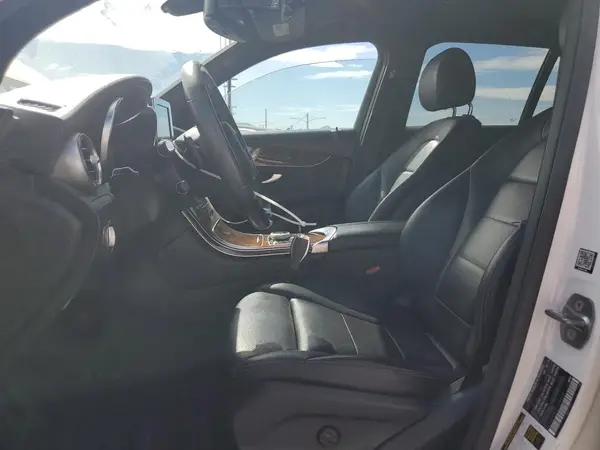 2019 MERCEDES-BENZ GLC auction photo 7