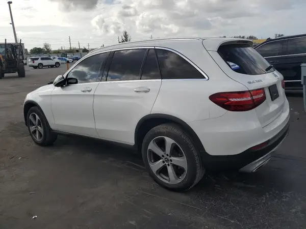 WDC0G4JBXKV191820 2019 MERCEDES-BENZ GLC - Image 2
