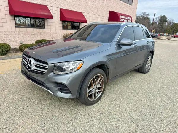 WDC0G4KB0GF010868 2016 MERCEDES-BENZ GLC - Image 2