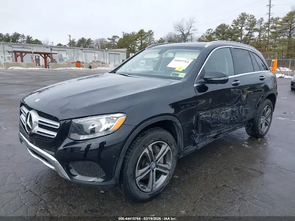 WDC0G4KB0GF053929 2016 MERCEDES-BENZ GLC - Image 2