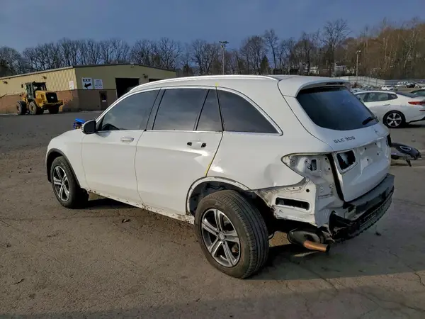 WDC0G4KB0GF056037 2016 MERCEDES-BENZ GLC - Image 2
