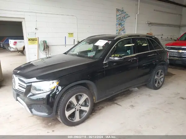 WDC0G4KB0GF065787 2016 MERCEDES-BENZ GLC - Image 2