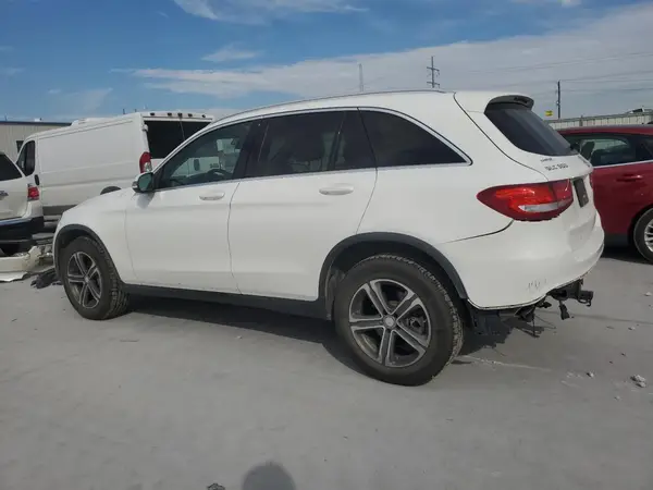 WDC0G4KB0GF065935 2016 MERCEDES-BENZ GLC - Image 2