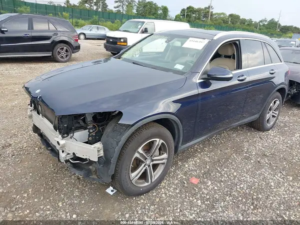 WDC0G4KB0GF068446 2016 MERCEDES-BENZ GLC - Image 2