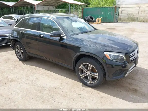 WDC0G4KB0GF081956 2016 MERCEDES-BENZ GLC - Image 1