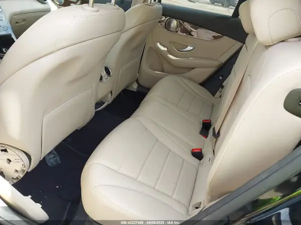 WDC0G4KB0GF081956 2016 MERCEDES-BENZ GLC - Image 8