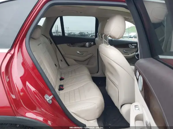 WDC0G4KB0GF103812 2016 MERCEDES-BENZ GLC - Image 8
