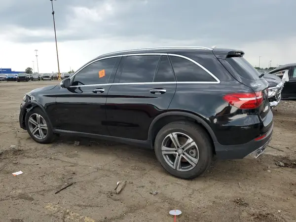 WDC0G4KB0GF105835 2016 MERCEDES-BENZ GLC - Image 2