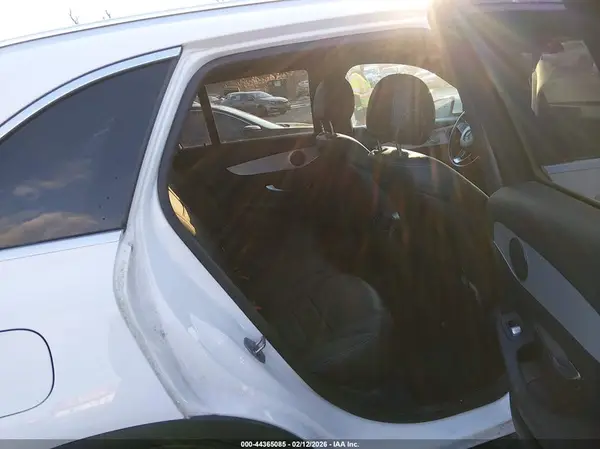 WDC0G4KB0HF130252 2017 MERCEDES-BENZ GLC - Image 8