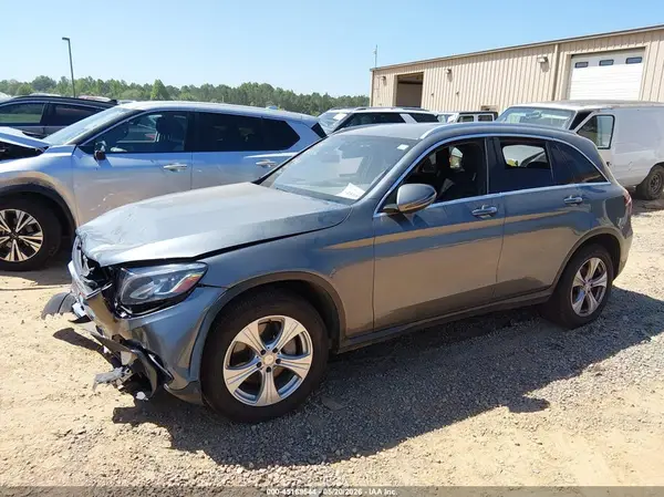 WDC0G4KB0HF135838 2017 MERCEDES-BENZ GLC - Image 2