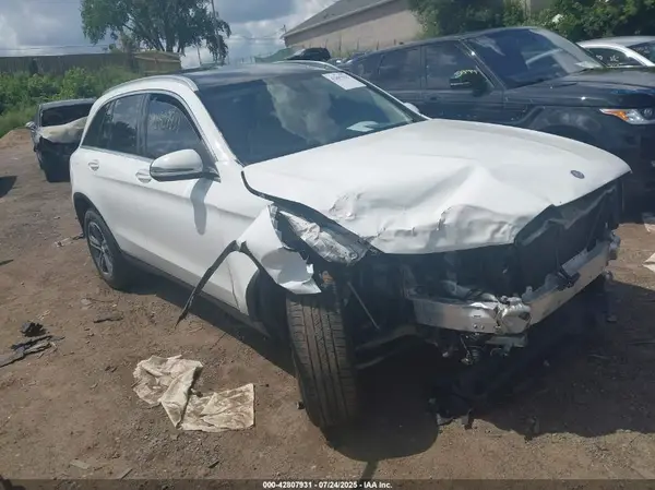 WDC0G4KB0HF146807 2017 MERCEDES-BENZ GLC - Image 1