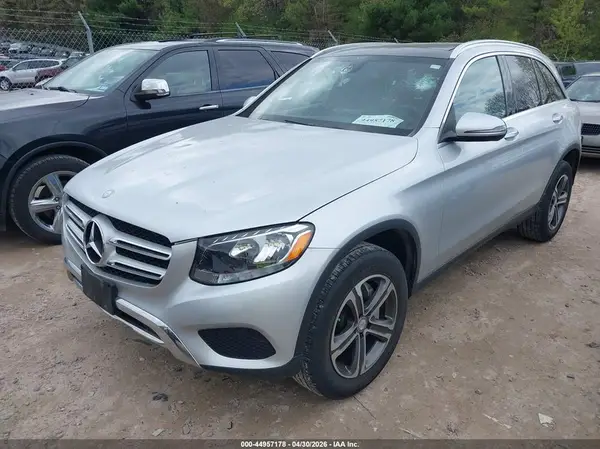 WDC0G4KB0HF152770 2017 MERCEDES-BENZ GLC - Image 2