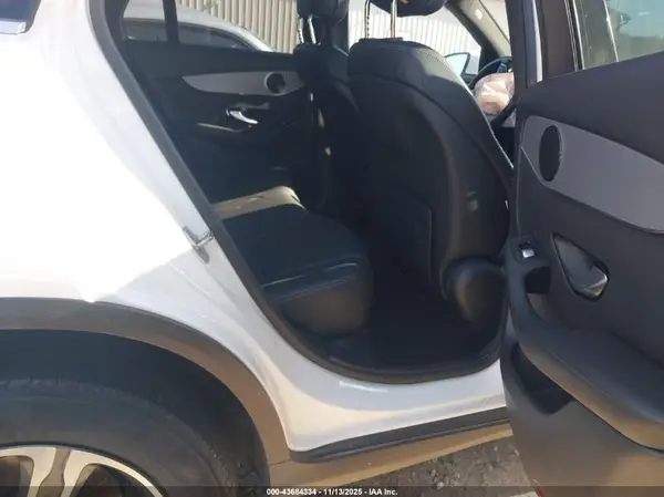 WDC0G4KB0HF153398 2017 MERCEDES-BENZ GLC - Image 8
