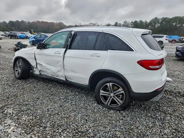 WDC0G4KB0HF157497 2017 MERCEDES-BENZ GLC - Image 2