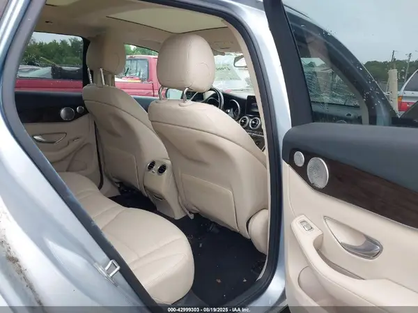 WDC0G4KB0HF159363 2017 MERCEDES-BENZ GLC - Image 8