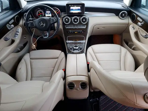 WDC0G4KB0HF222994 2017 MERCEDES-BENZ GLC - Image 8