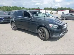 WDC0G4KB0HF235843 2017 MERCEDES-BENZ GLC