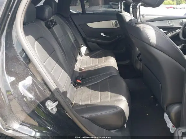 WDC0G4KB0HF235843 2017 MERCEDES-BENZ GLC - Image 8