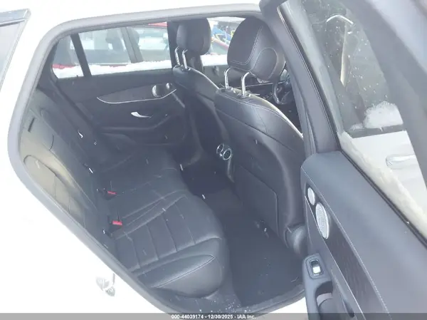 WDC0G4KB0HF244770 2017 MERCEDES-BENZ GLC - Image 8
