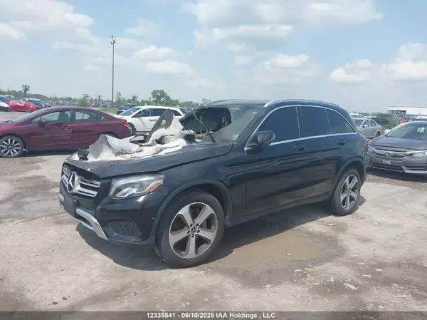 WDC0G4KB0HF246518 2017 MERCEDES-BENZ GLC - Image 2