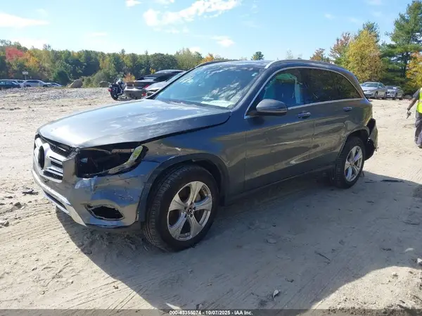 WDC0G4KB0HF265733 2017 MERCEDES-BENZ GLC - Image 2