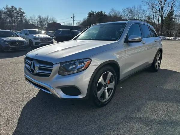 WDC0G4KB0HV004236 2017 MERCEDES-BENZ GLC - Image 2