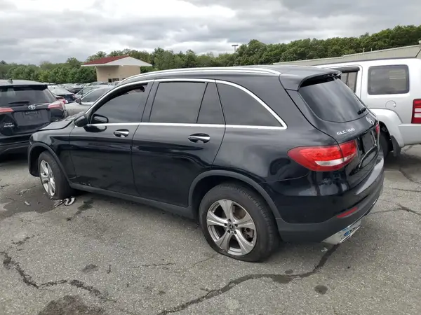 WDC0G4KB0HV006939 2017 MERCEDES-BENZ GLC - Image 2
