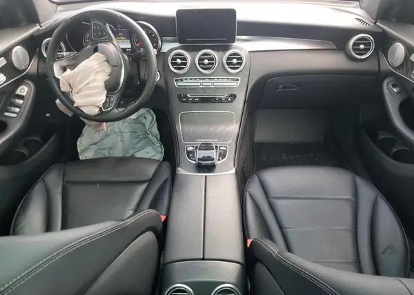 WDC0G4KB0HV006939 2017 MERCEDES-BENZ GLC - Image 8