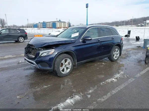 WDC0G4KB0HV007914 2017 MERCEDES-BENZ GLC - Image 2