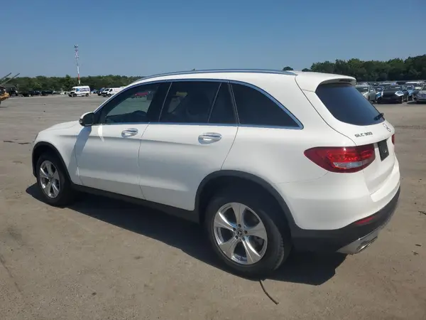WDC0G4KB0HV008254 2017 MERCEDES-BENZ GLC - Image 2