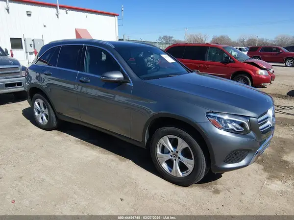 WDC0G4KB0JV015890 2018 MERCEDES-BENZ GLC - Image 1