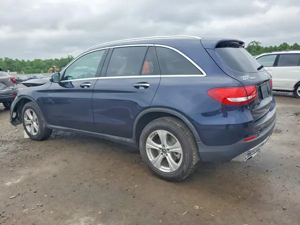 WDC0G4KB0JV019146 2018 MERCEDES-BENZ GLC - Image 2
