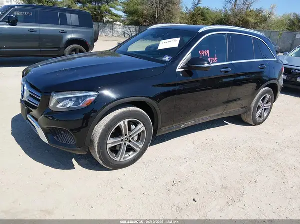 WDC0G4KB0JV025206 2018 MERCEDES-BENZ GLC - Image 2