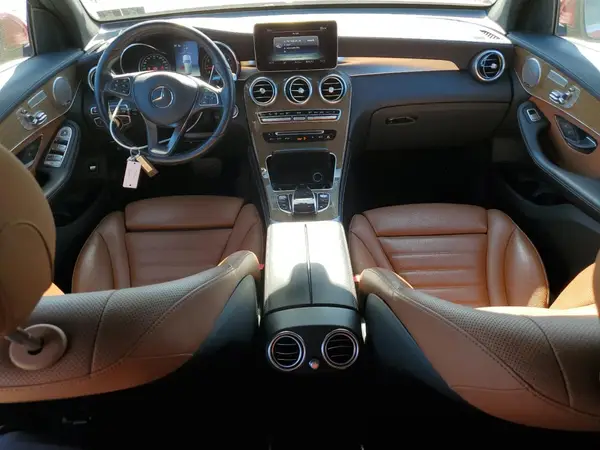WDC0G4KB0JV031149 2018 MERCEDES-BENZ GLC - Image 8