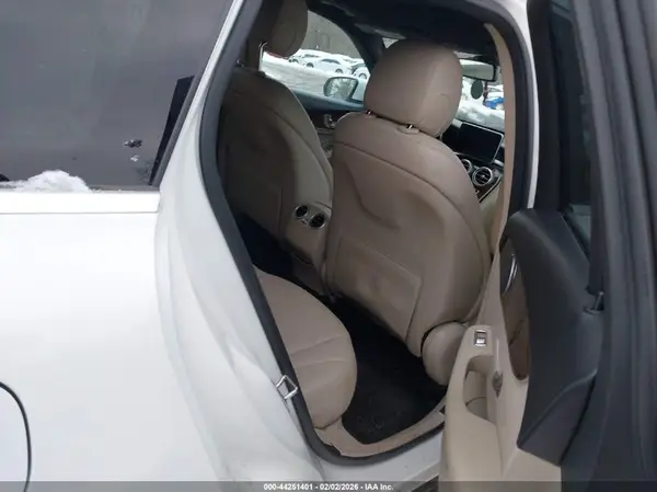 WDC0G4KB0JV068251 2018 MERCEDES-BENZ GLC - Image 8