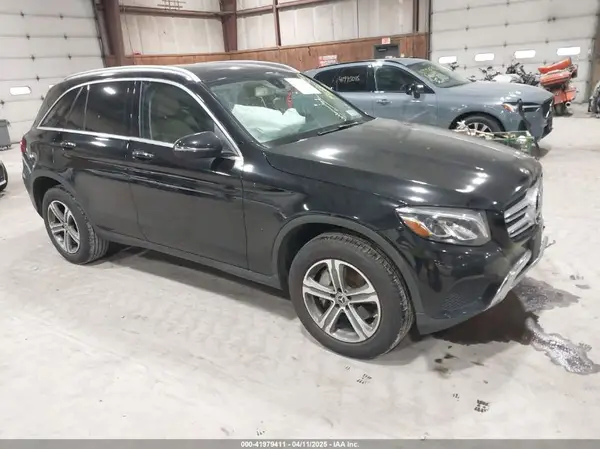 WDC0G4KB0JV070517 2018 MERCEDES-BENZ GLC - Image 1