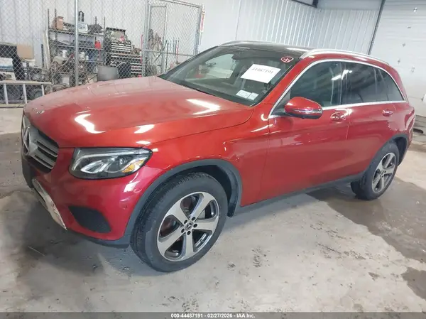 WDC0G4KB0JV092033 2018 MERCEDES-BENZ GLC - Image 2