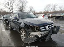 WDC0G4KB0KF574190 2019 MERCEDES-BENZ GLC