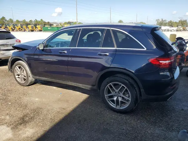 WDC0G4KB0KF596044 2019 MERCEDES-BENZ GLC - Image 2