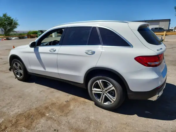 WDC0G4KB0KF641824 2019 MERCEDES-BENZ GLC - Image 2