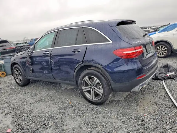 WDC0G4KB0KF656971 2019 MERCEDES-BENZ GLC - Image 2
