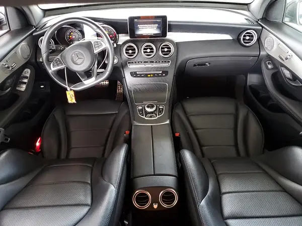 WDC0G4KB0KF666917 2019 MERCEDES-BENZ GLC - Image 8