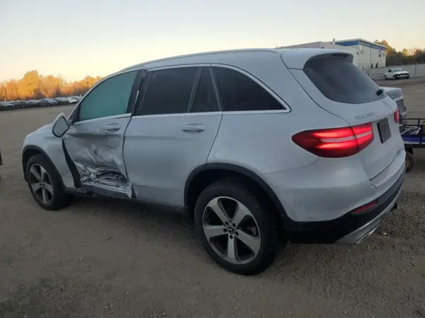 WDC0G4KB0KV159165 2019 MERCEDES-BENZ GLC - Image 2