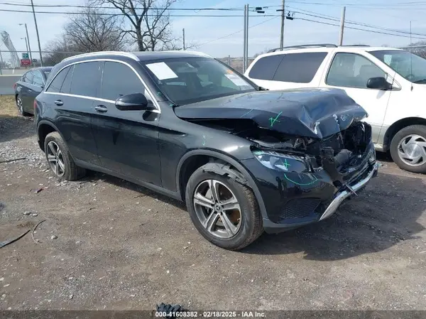 WDC0G4KB0KV175656 2019 MERCEDES-BENZ GLC - Image 1