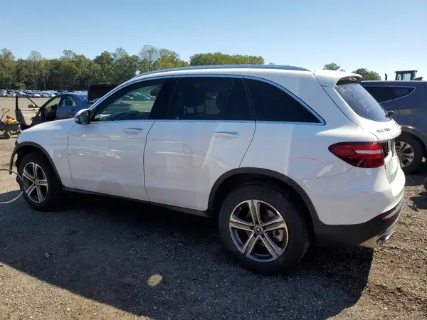 WDC0G4KB0KV193204 2019 MERCEDES-BENZ GLC - Image 2