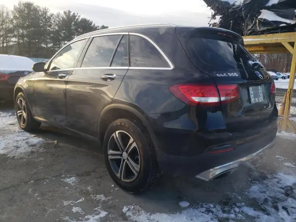 WDC0G4KB1GF016386 2016 MERCEDES-BENZ GLC - Image 2