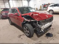 WDC0G4KB1GF019465 2016 MERCEDES-BENZ GLC