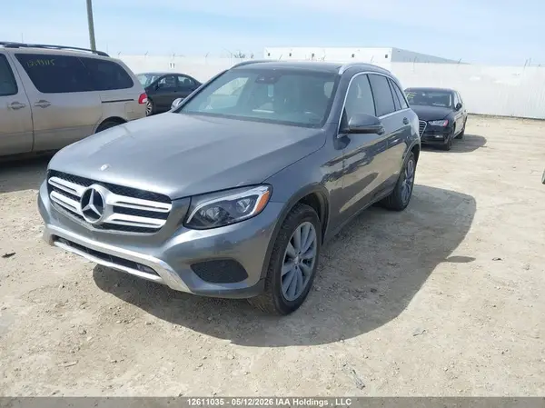 WDC0G4KB1GF020048 2016 MERCEDES-BENZ GLC - Image 2